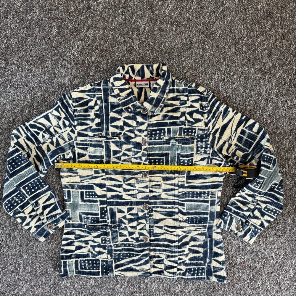 Chico's Cabazon Ddornment Indigo Blue and Cream Abstract Jacket Size 2 Baggy Wmn - Picture 6 of 9